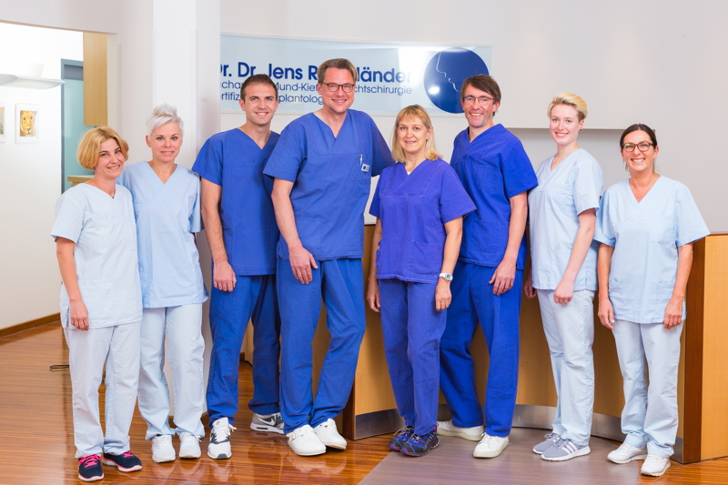 Gruppenbild_800x380.jpg